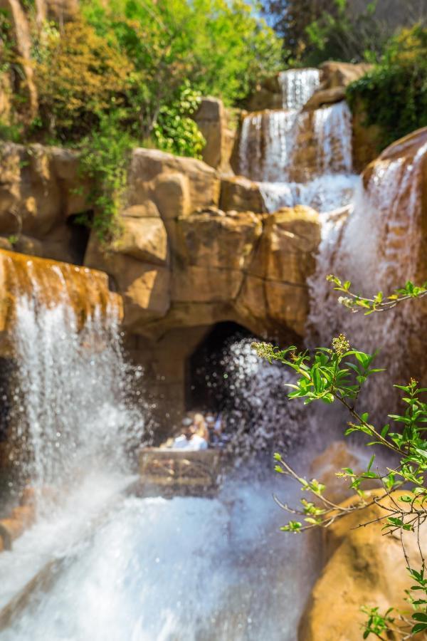Hotel Matamba, Phantasialand Erlebnishotel Brühl Dış mekan fotoğraf
